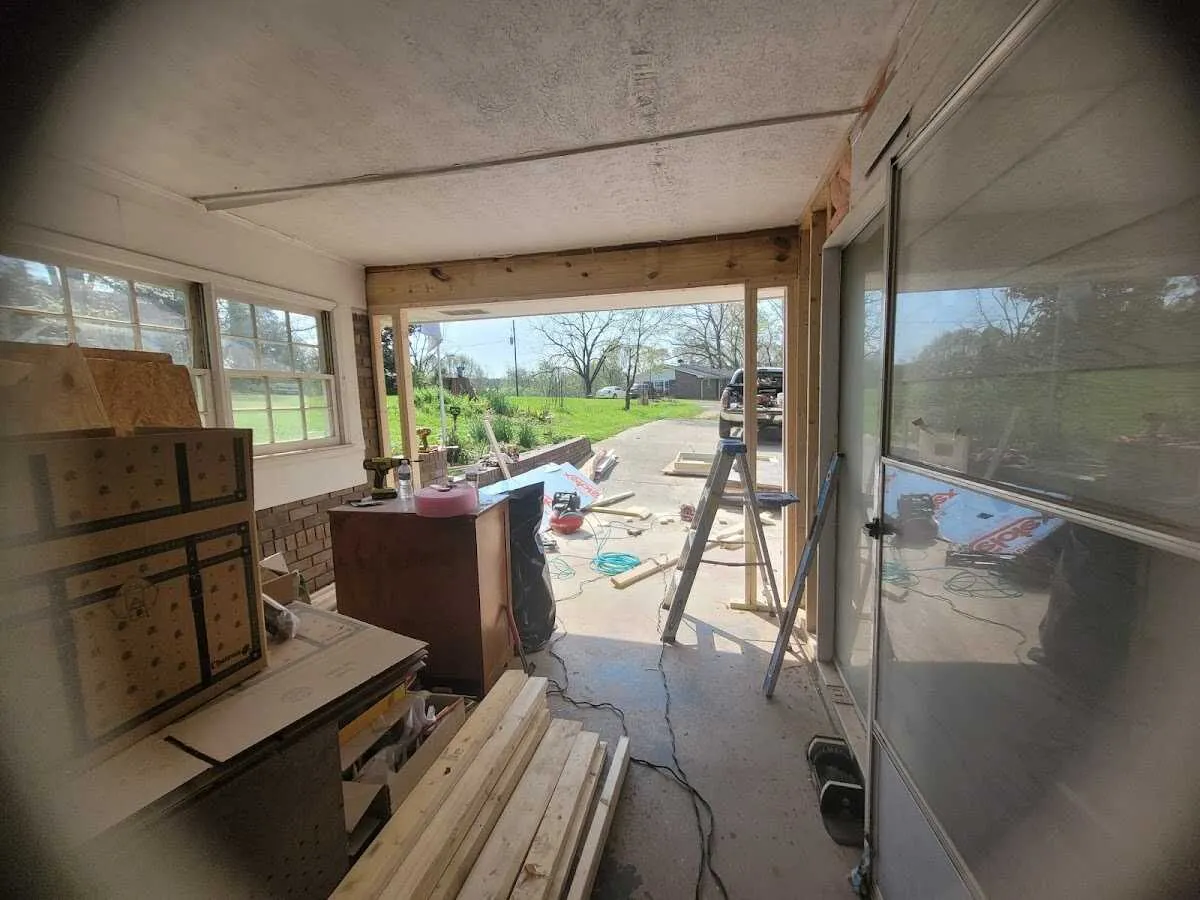 Air movers and dehumidifier for Drying & Dehumidification in Newcastle